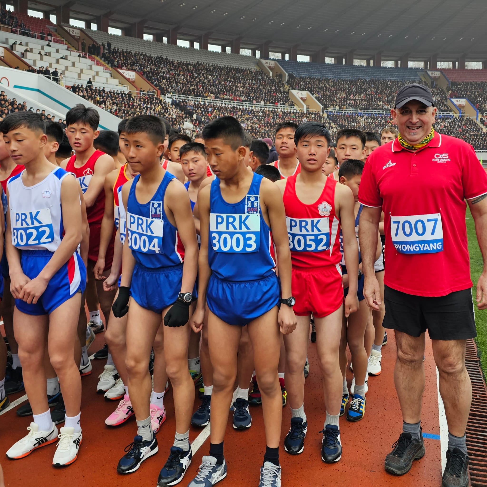Alberto Campa en el maratón de Pyongyang, Corea del Norte.