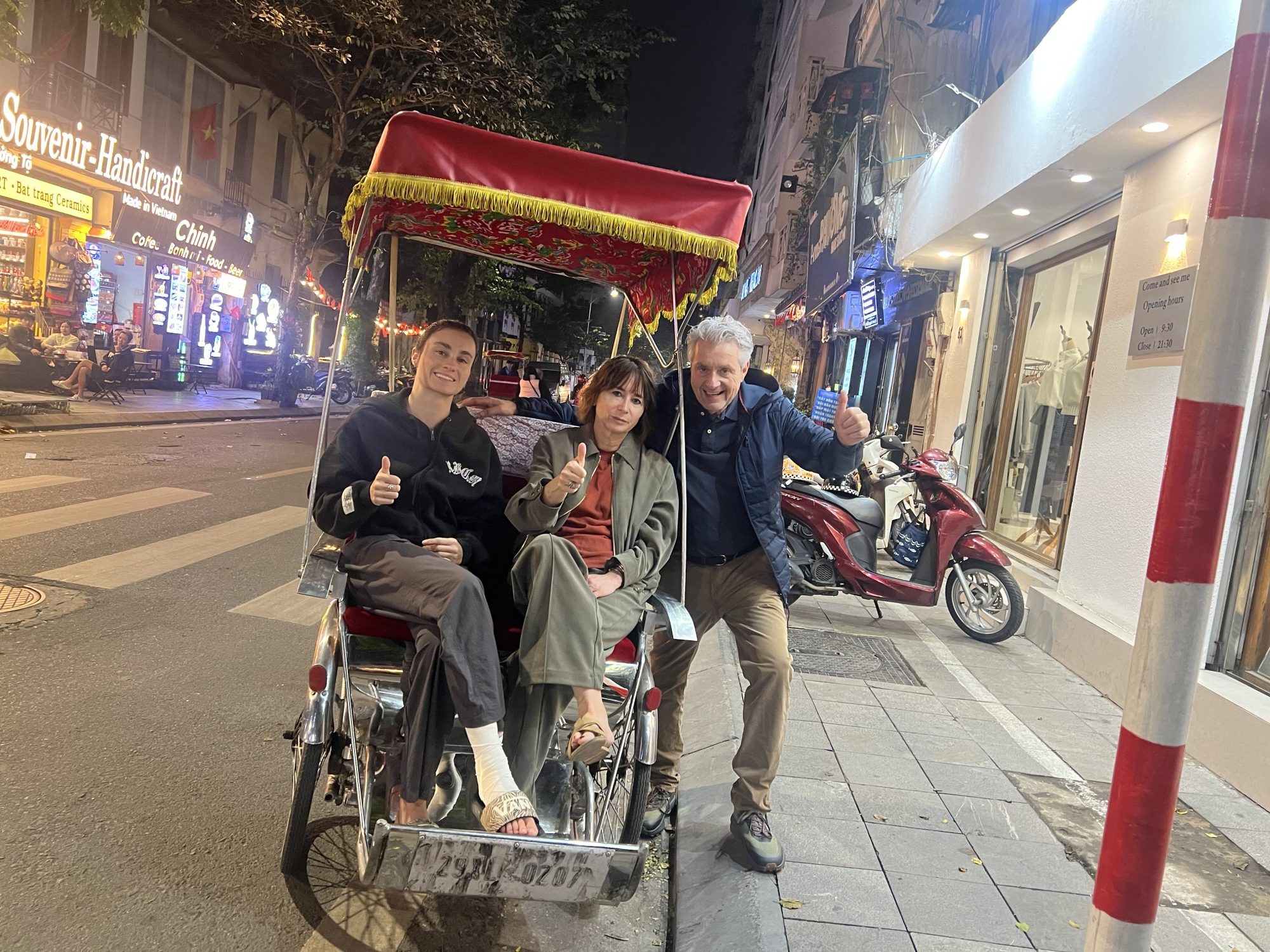 Fernando Canales Etxanobe. Alimentos en Vietnam limpios y sanos.